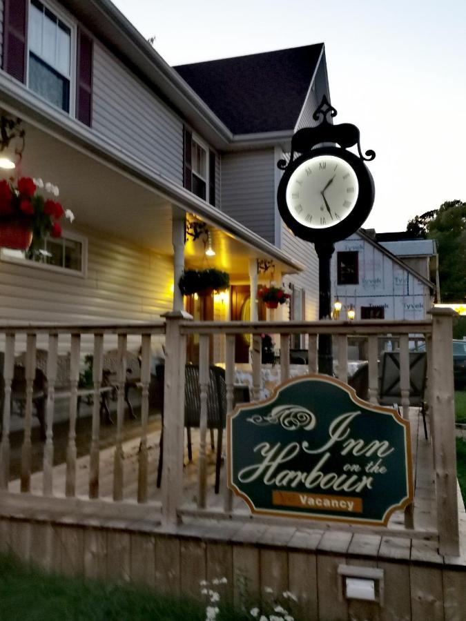 Inn On The Harbour Шарлъттаун Екстериор снимка