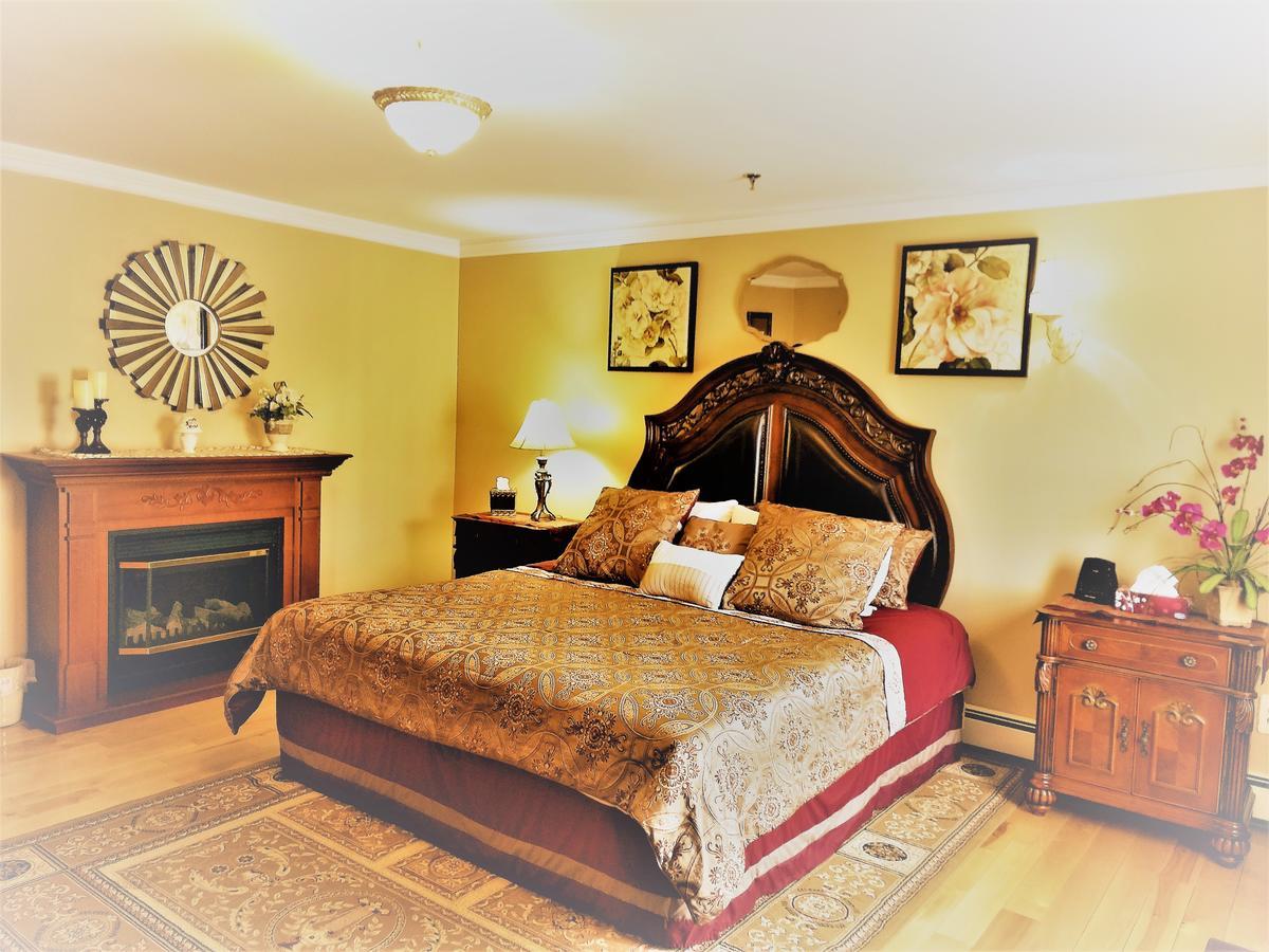 Inn On The Harbour Шарлъттаун Екстериор снимка